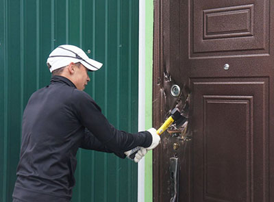 Самостоятельнове вскрытие металлической двери.